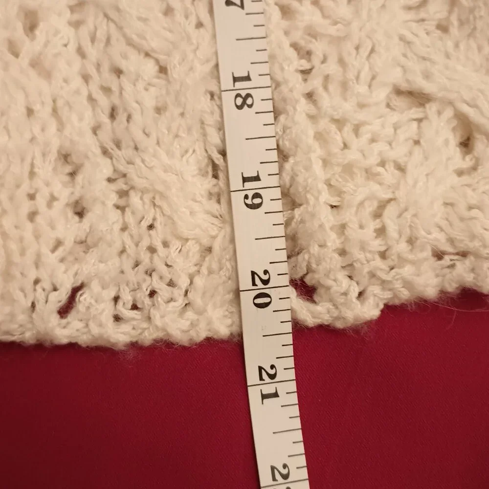 Free People Size S Cream Crochet Oversized Cropped Sweater - Picture 8 of 10